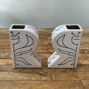 Creative Co-op Set of 2 Vases/Bookends Terra-cotta Flower Painted